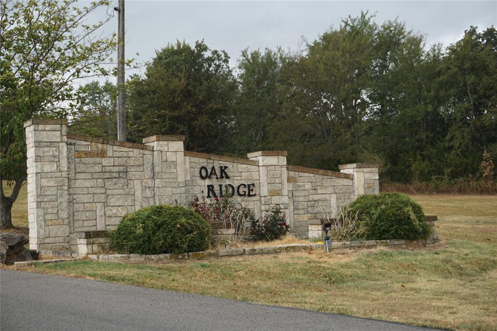 1935 Live Oak Drive Property Photo 1