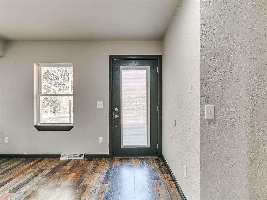 10200 Puppet Alley Property Photo 4