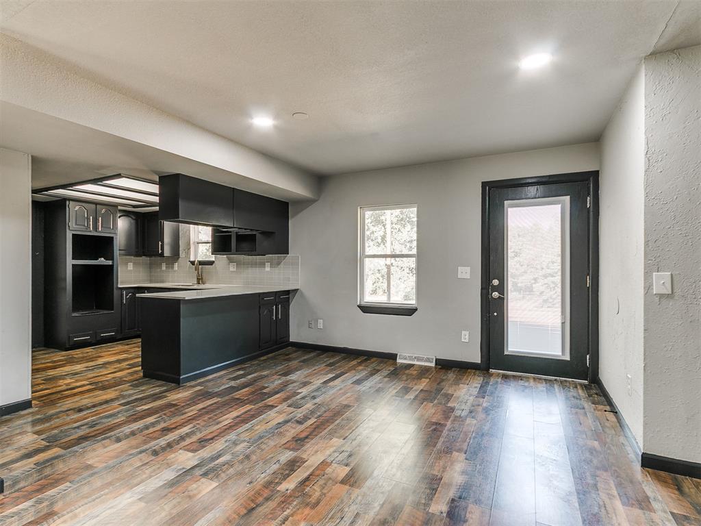 10200 Puppet Alley Property Photo 6