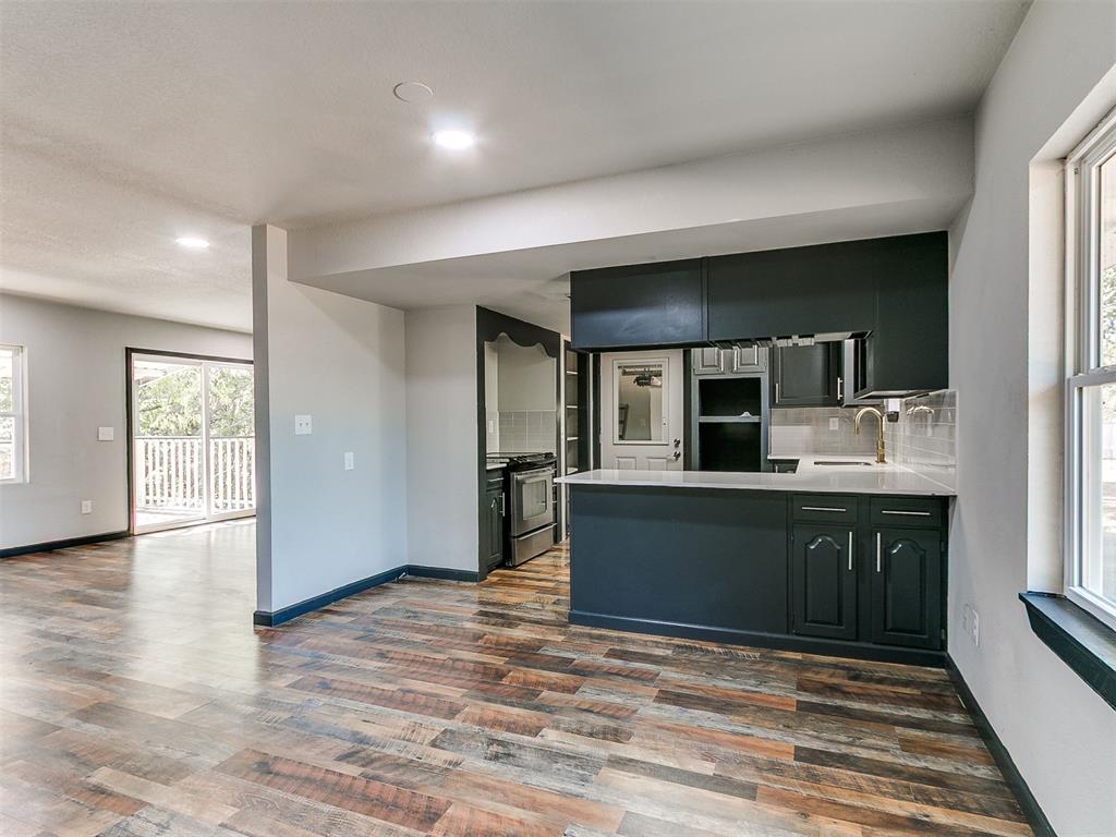 10200 Puppet Alley Property Photo 9