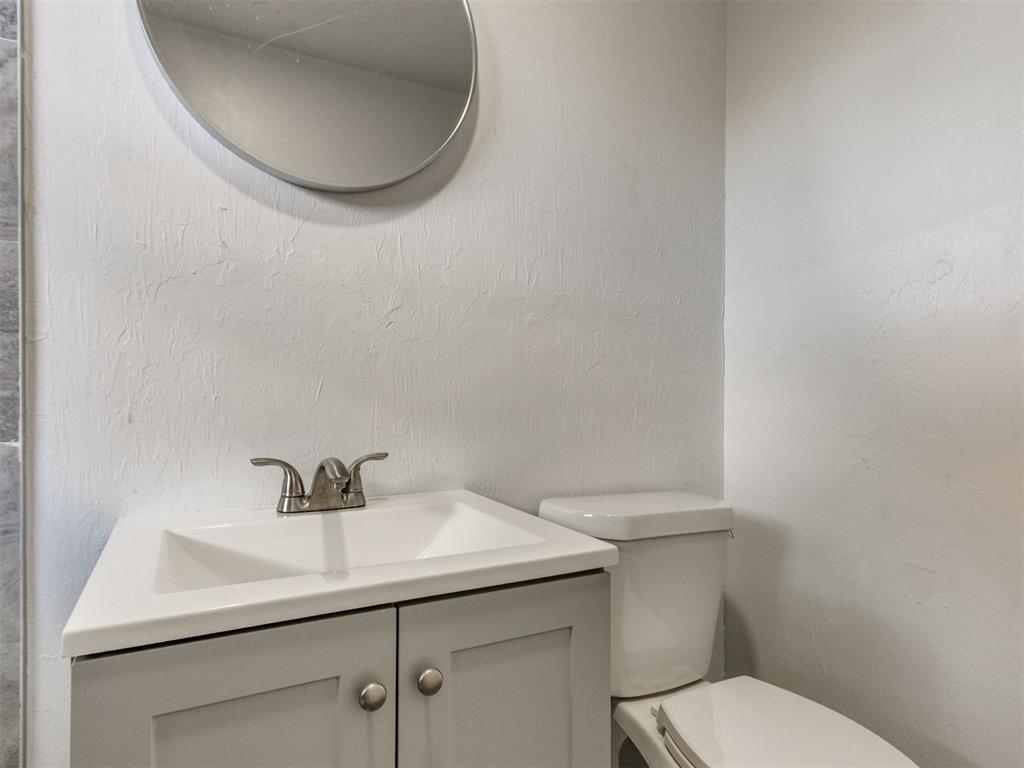 904 W Robinson Street Property Photo 15