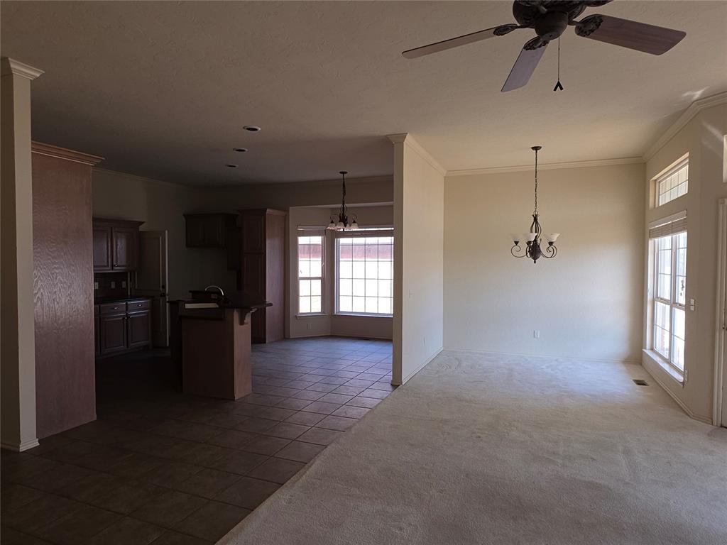 2720 Nw 151st Street Property Photo 10