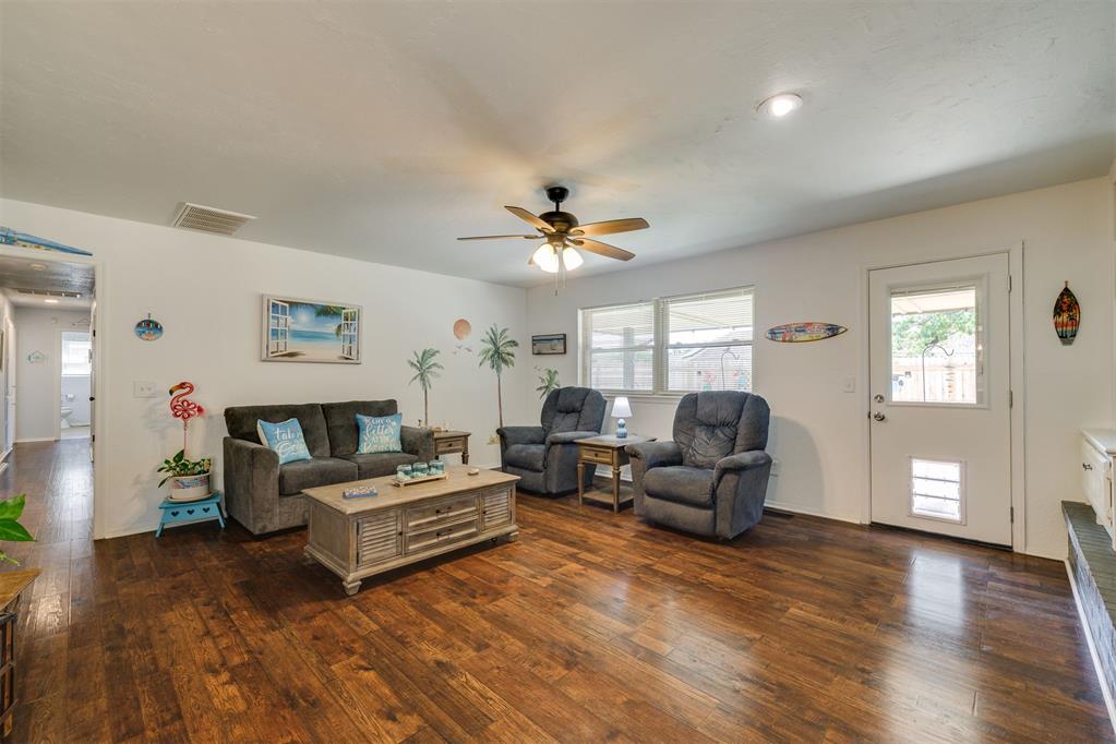 11613 Shasta Lane Property Photo 10