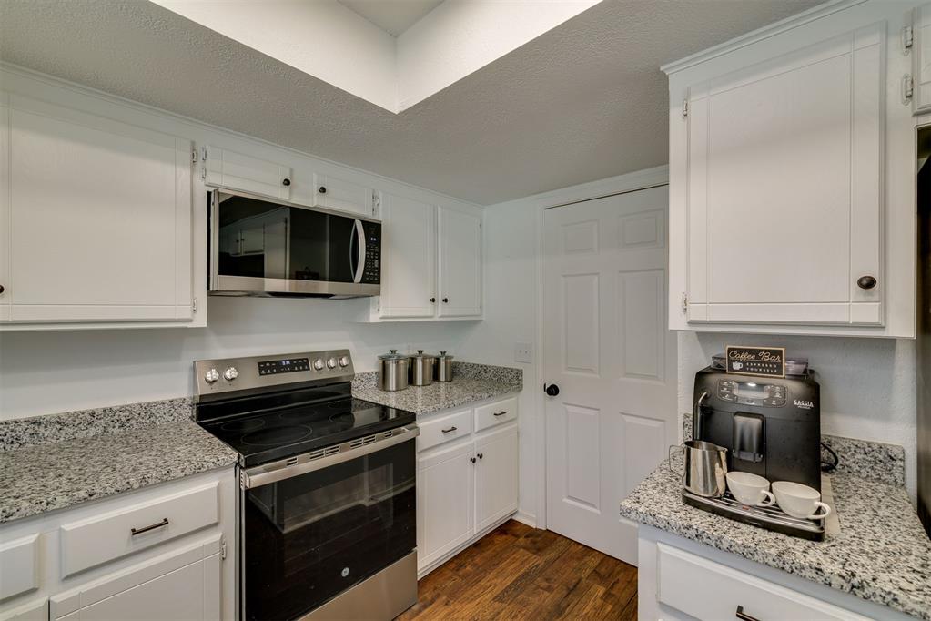 11613 Shasta Lane Property Photo 16