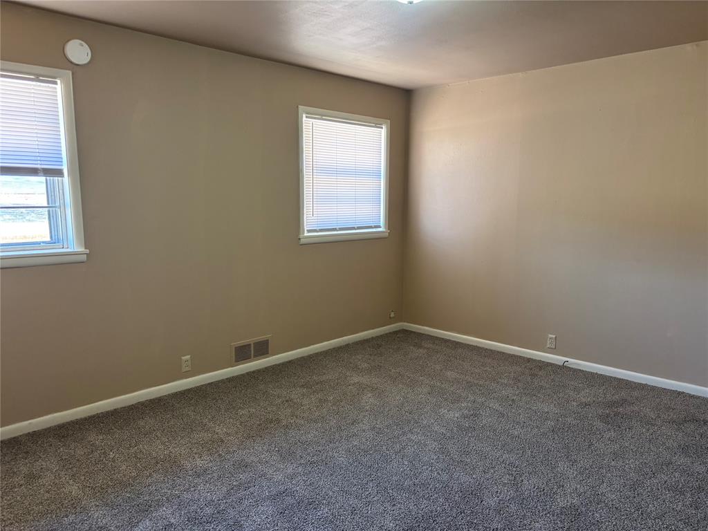 700 N 5th Street Property Photo 5