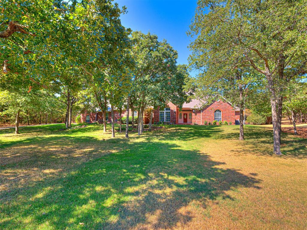 8925 Oakmont Drive Property Photo 6