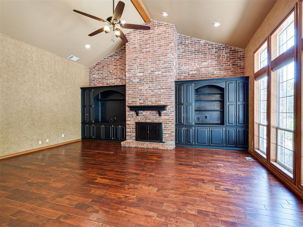 8925 Oakmont Drive Property Photo 12
