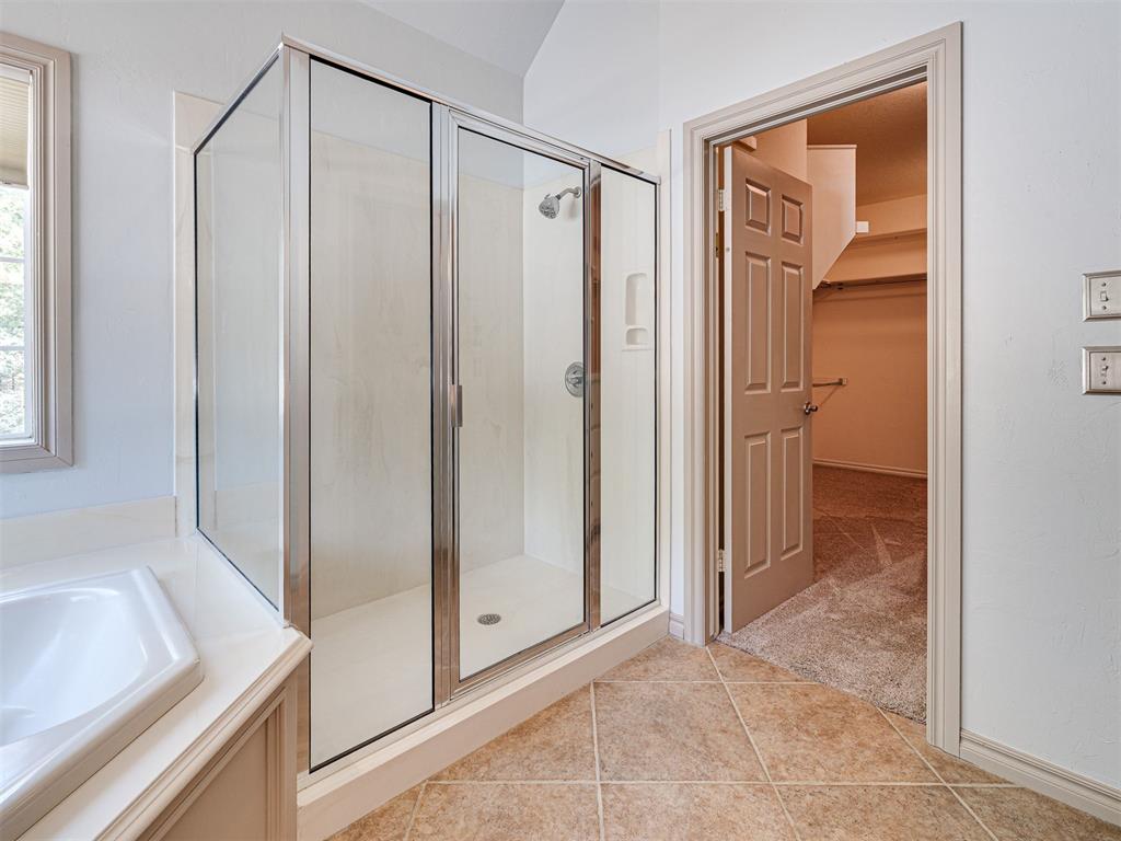 8925 Oakmont Drive Property Photo 25