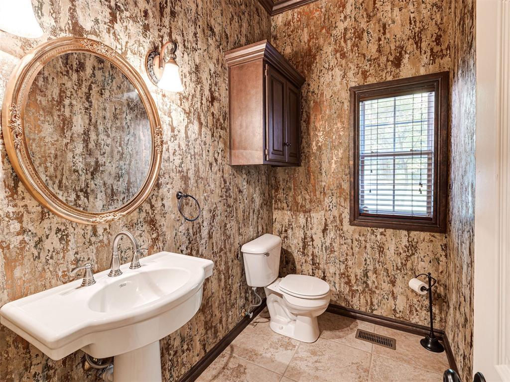 8925 Oakmont Drive Property Photo 30