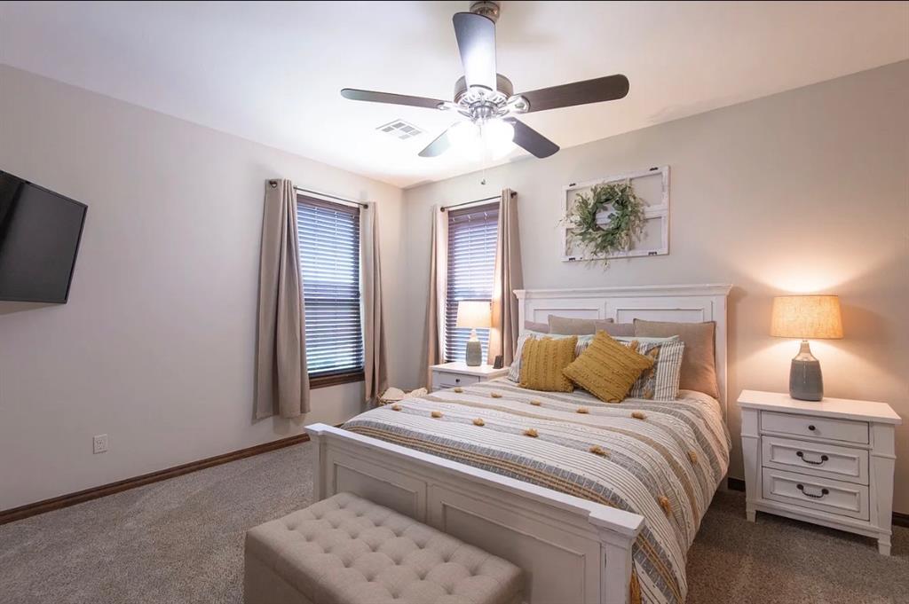556 Montana Street Property Photo 14