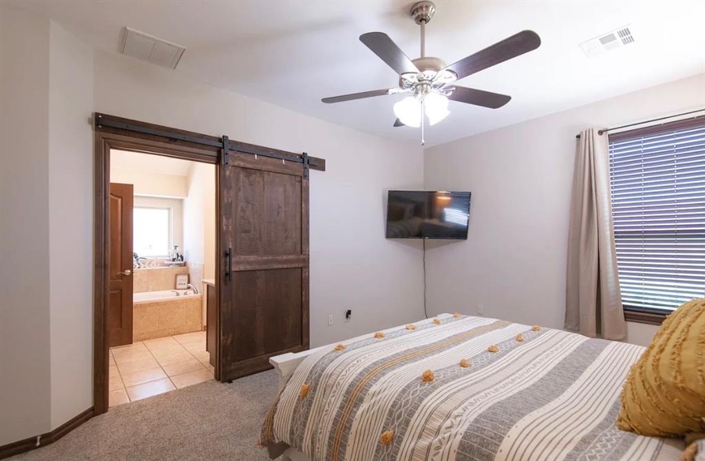 556 Montana Street Property Photo 16