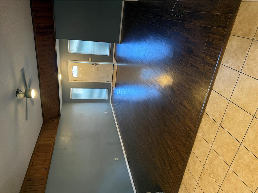 8617 N Eagle Lane Property Photo 3