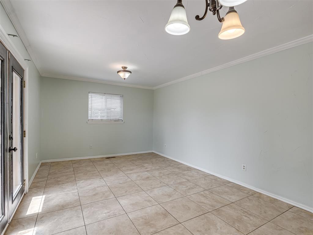 4308 Nw 54th Street Property Photo 13