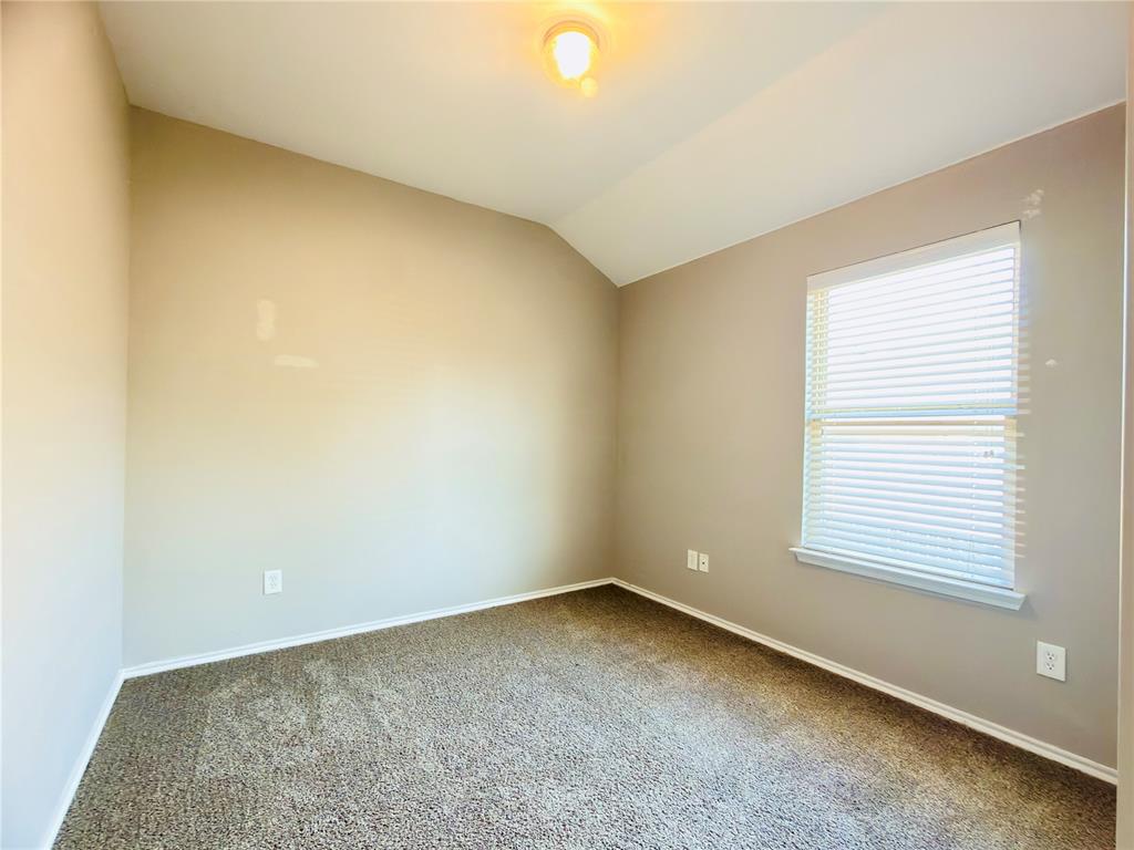 11237 Nw 97th Street Property Photo 33