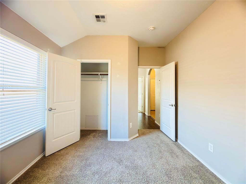 11237 Nw 97th Street Property Photo 35