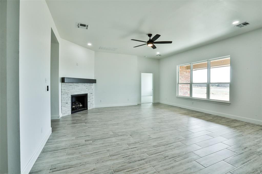 24736 Medio Street Property Photo 6
