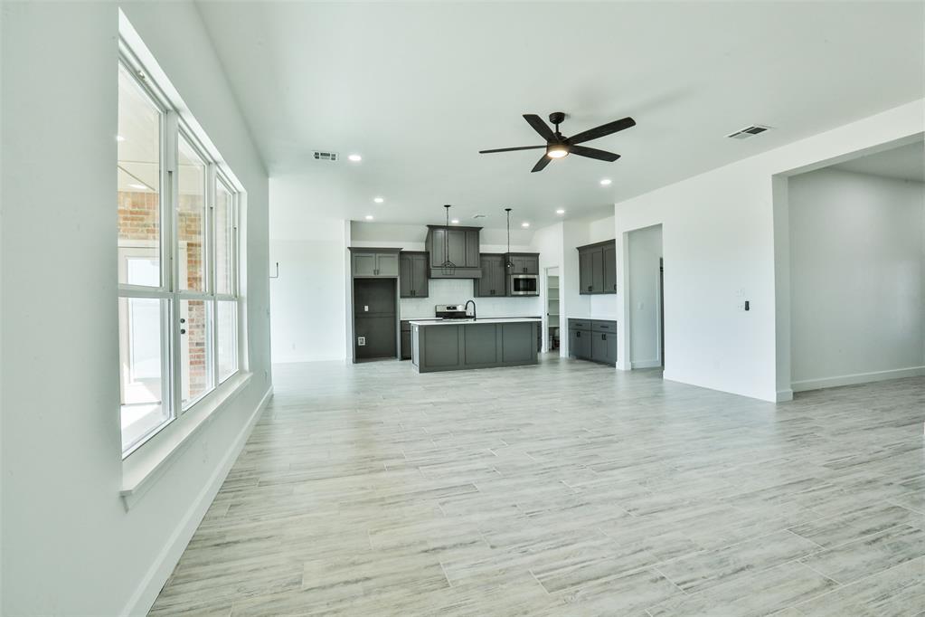 24736 Medio Street Property Photo 9