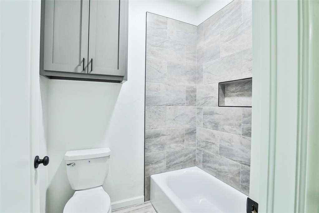 24736 Medio Street Property Photo 19