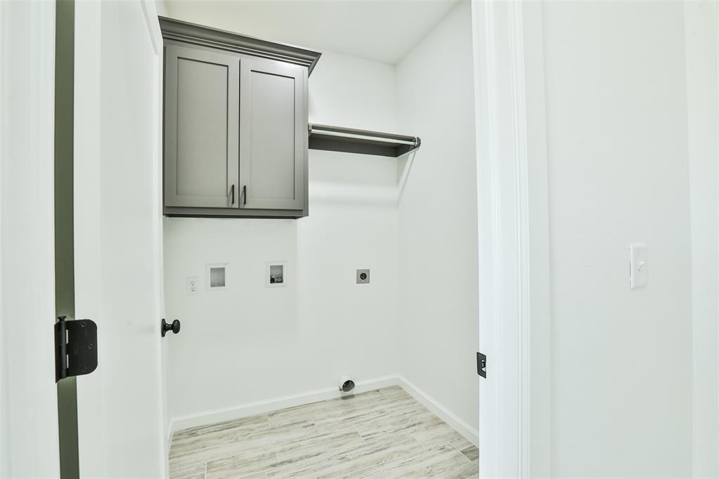24736 Medio Street Property Photo 25