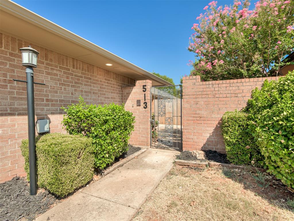 513 Nw 142nd Street Property Photo 3