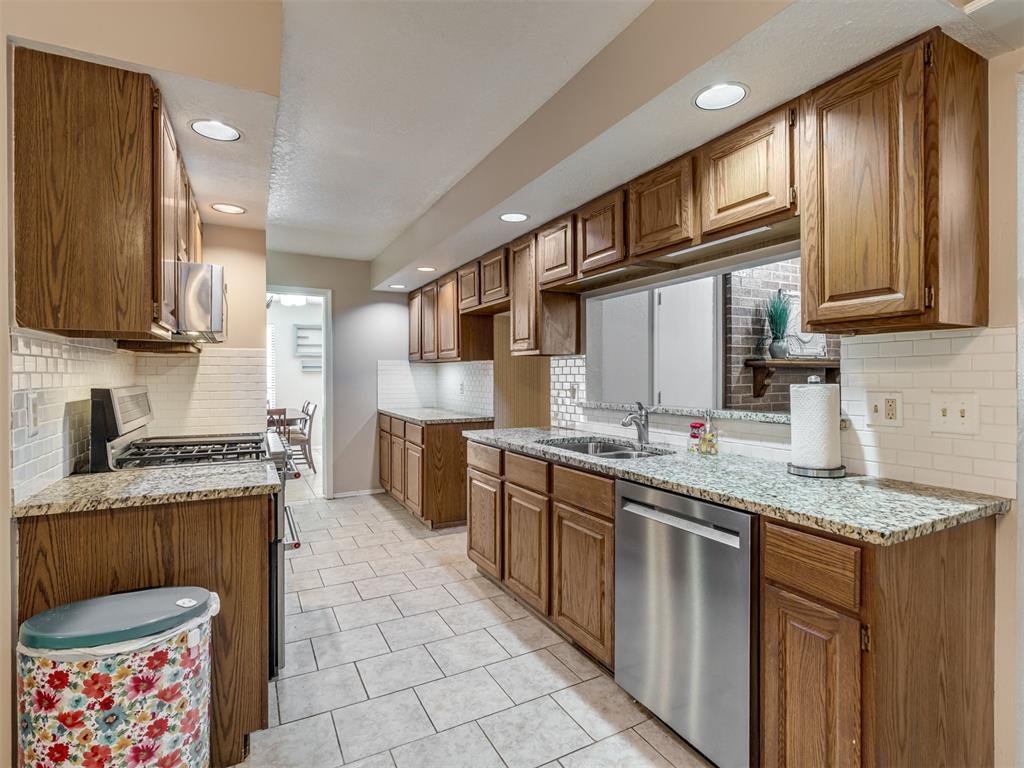 513 Nw 142nd Street Property Photo 13