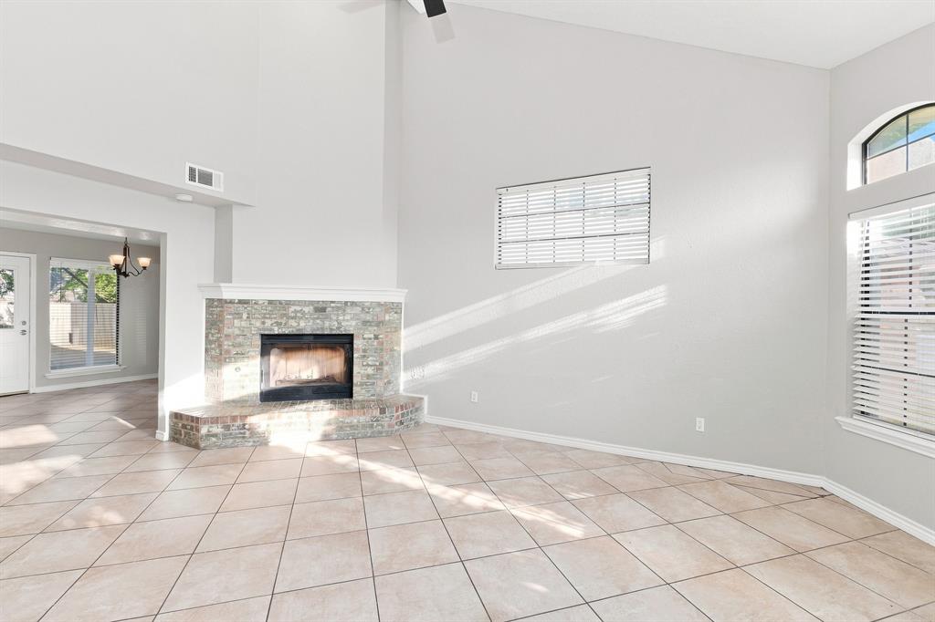 4004 Night Hawk Drive Property Photo 2