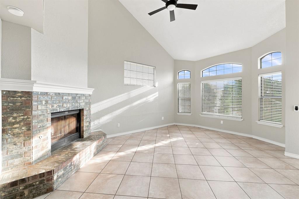 4004 Night Hawk Drive Property Photo 3