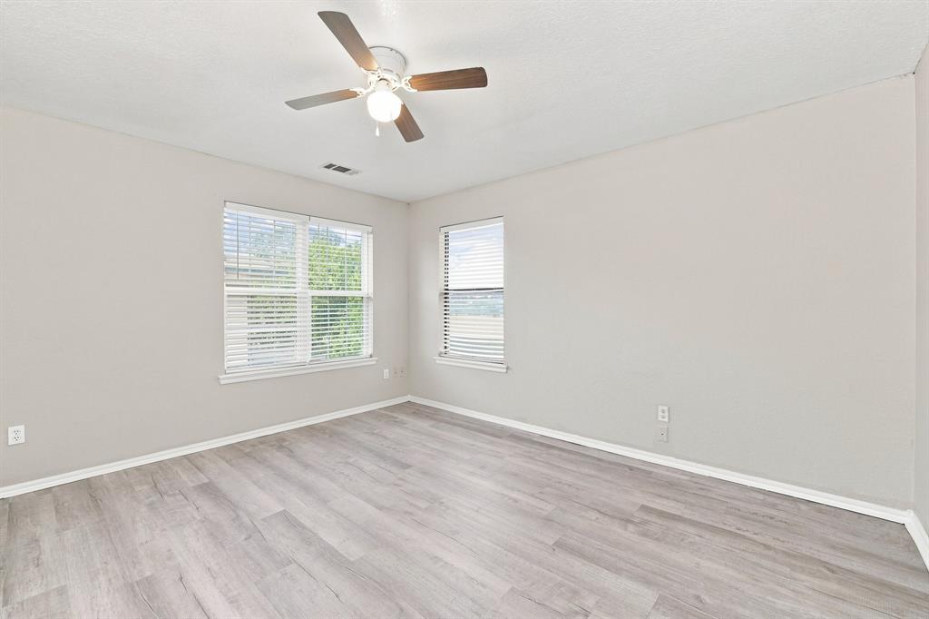 4004 Night Hawk Drive Property Photo 10