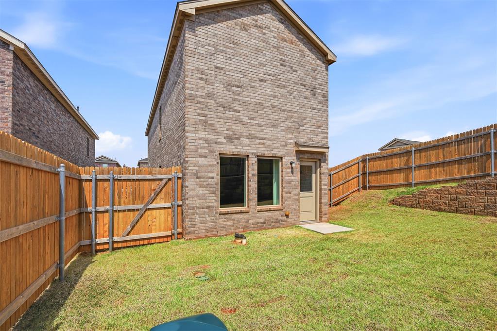 3300 Nw 149th Street Property Photo 10