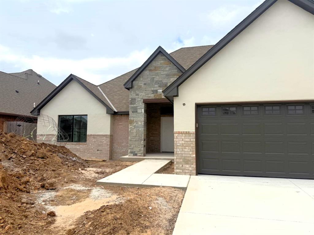 4009 Coronado Drive Property Photo 4