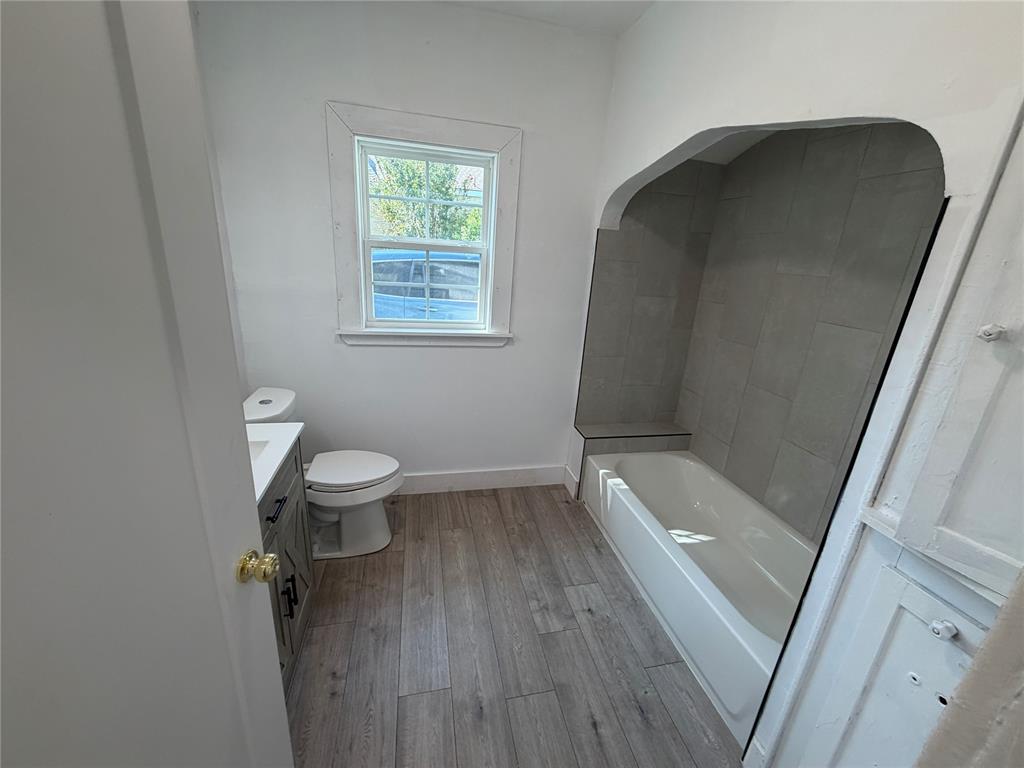 1107 Bluff View Drive Property Photo 10