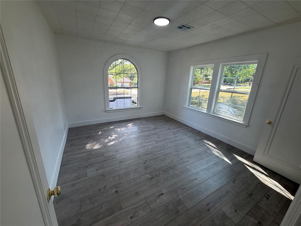 1107 Bluff View Drive Property Photo 13