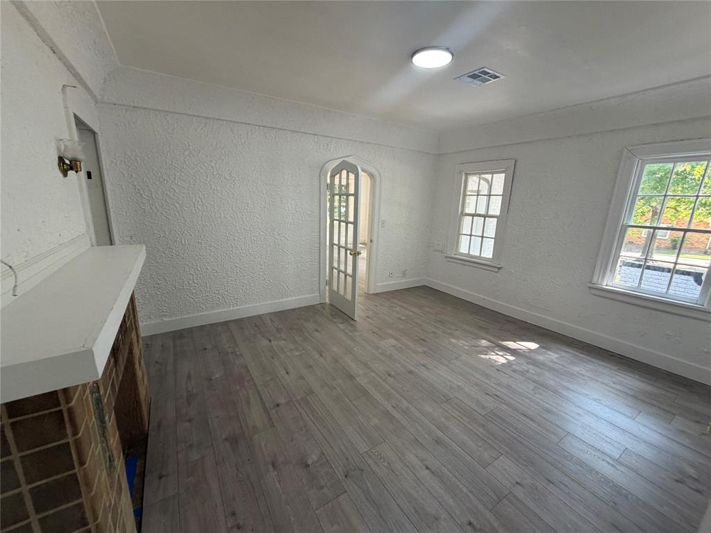 1107 Bluff View Drive Property Photo 16