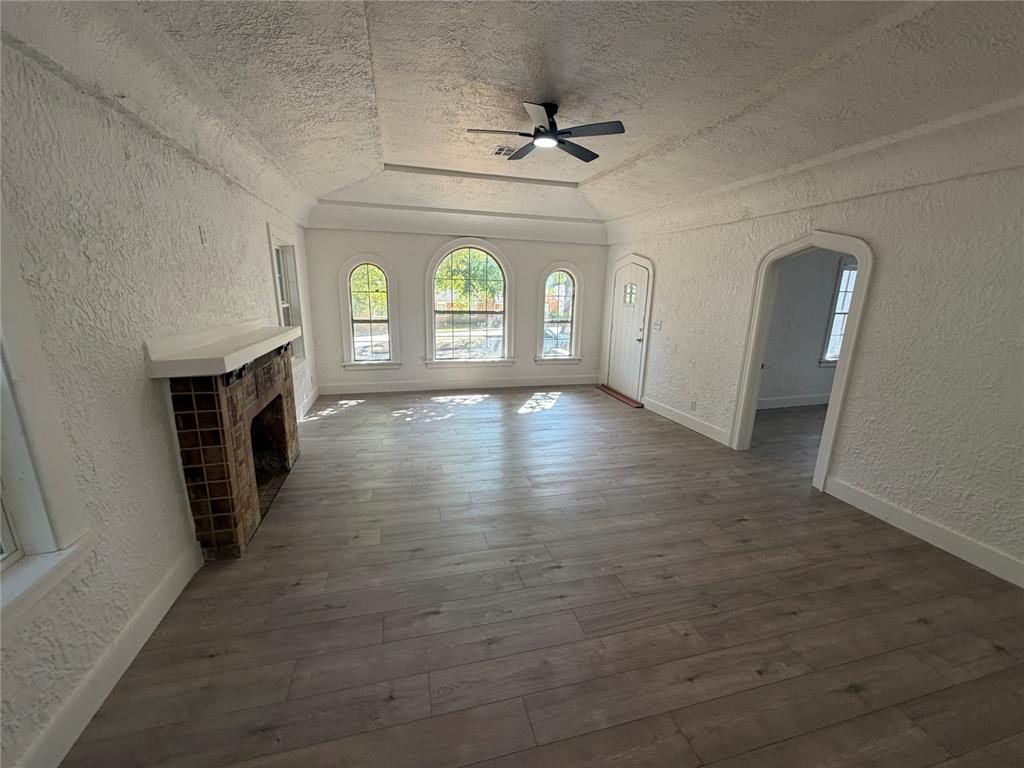 1107 Bluff View Drive Property Photo 21