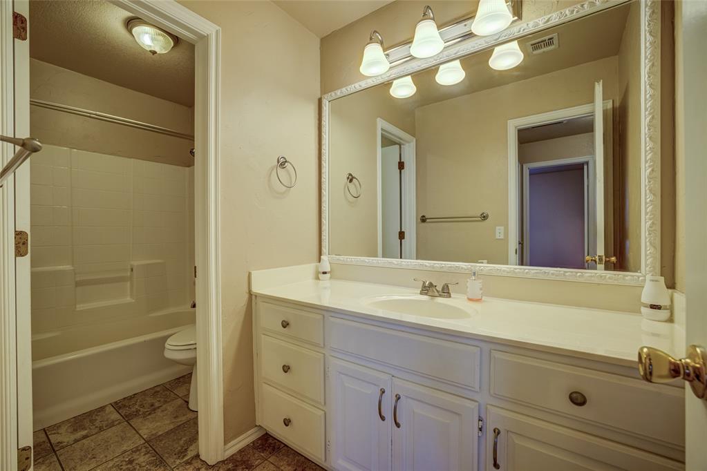 437 Waterfront Property Photo 32