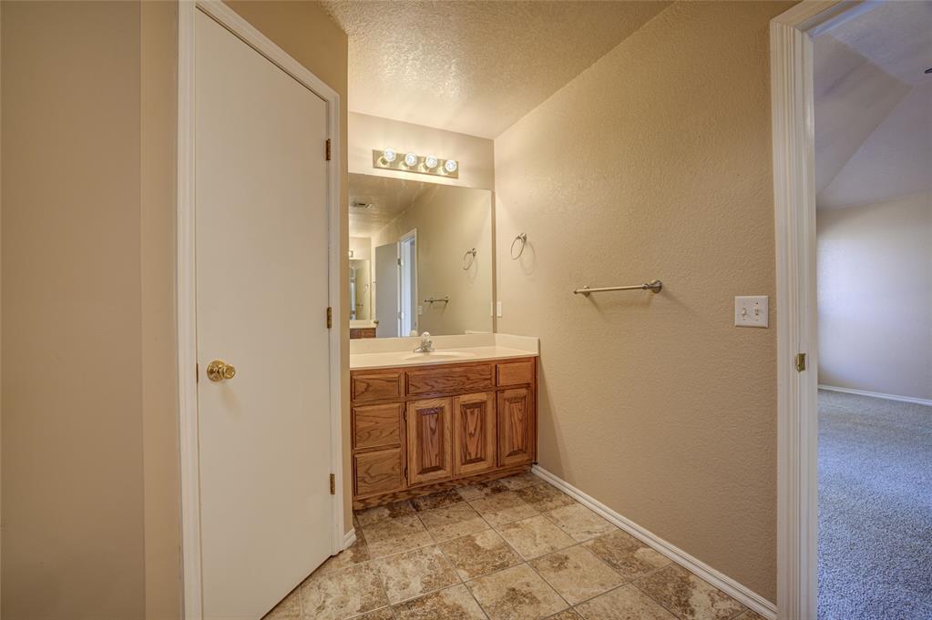437 Waterfront Property Photo 36