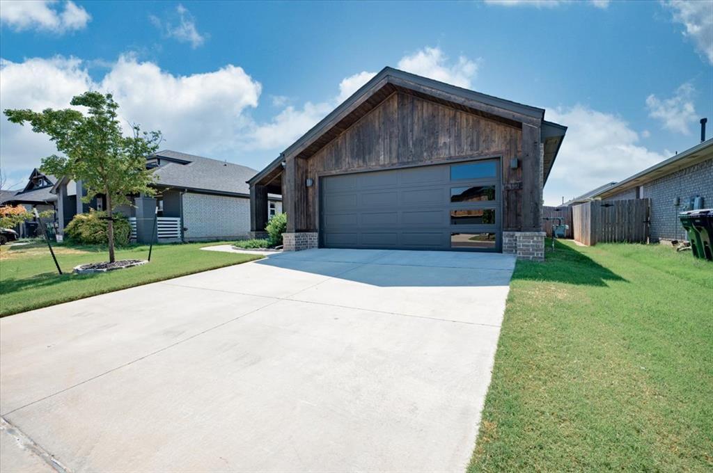 16128 Quiet Storm Drive Property Photo 2