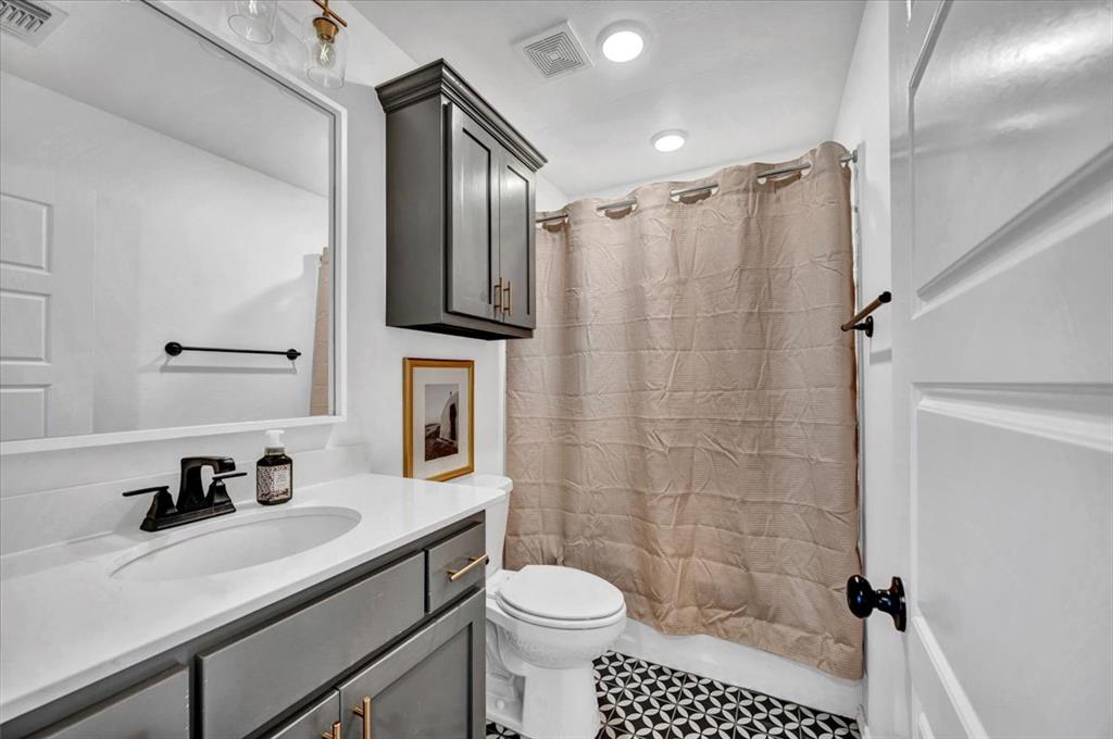 16128 Quiet Storm Drive Property Photo 18