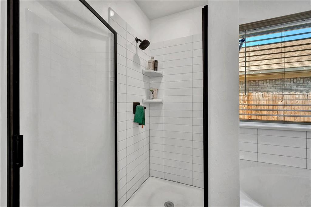 16128 Quiet Storm Drive Property Photo 27