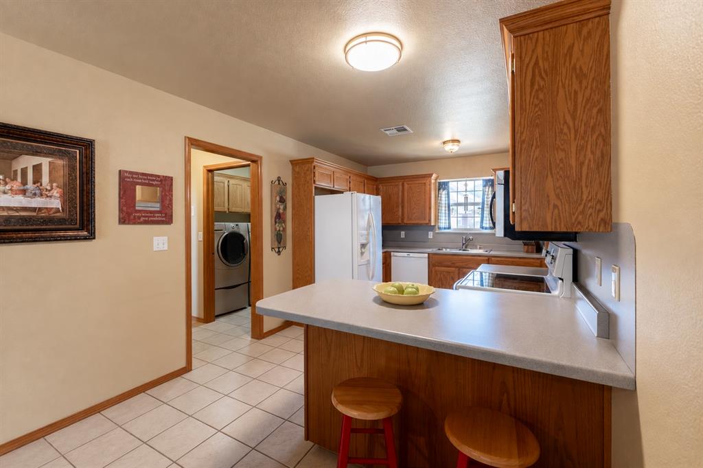 2204 Gray Dove Drive Property Photo 3