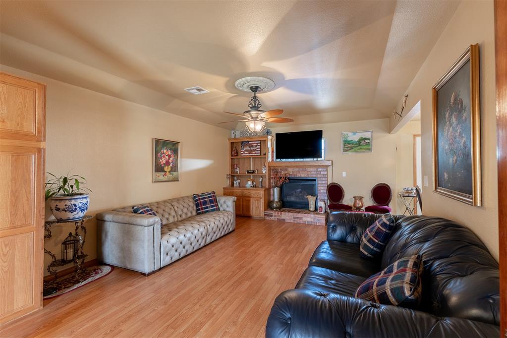2204 Gray Dove Drive Property Photo 11