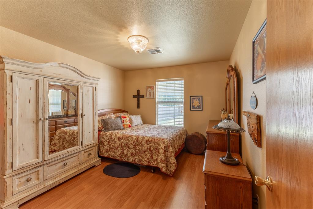 2204 Gray Dove Drive Property Photo 21