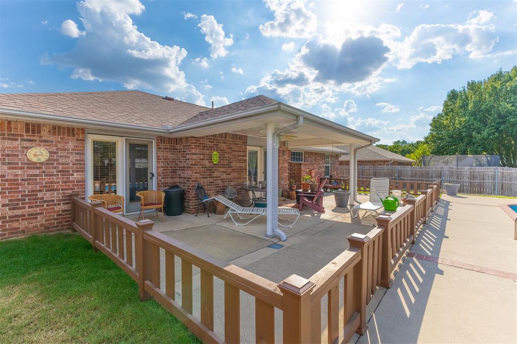 2204 Gray Dove Drive Property Photo 28