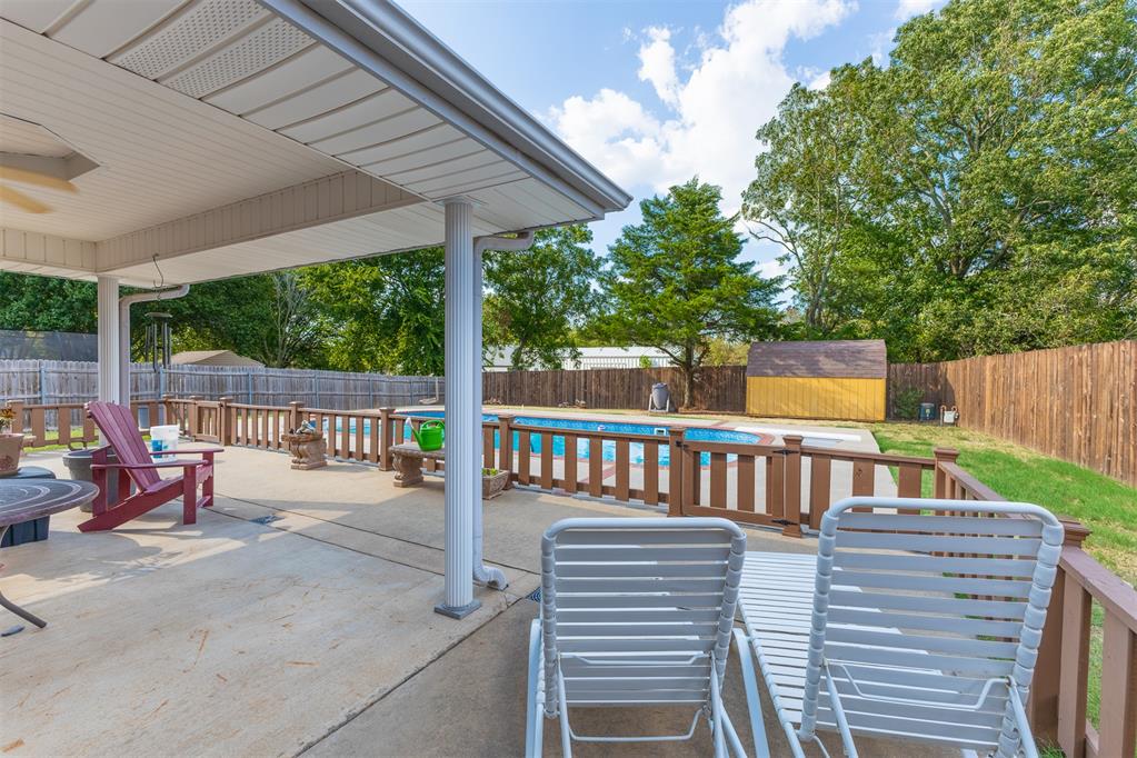 2204 Gray Dove Drive Property Photo 30