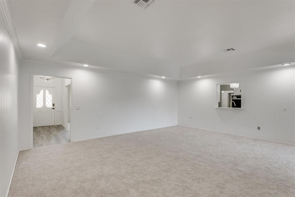 13400 Apple Valley Drive Property Photo 15