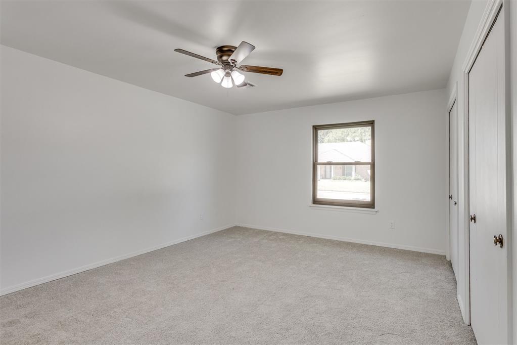 13400 Apple Valley Drive Property Photo 33