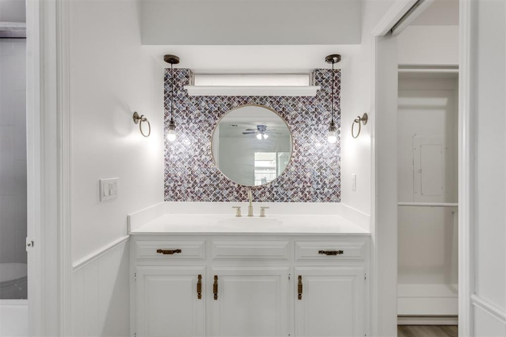 13400 Apple Valley Drive Property Photo 44