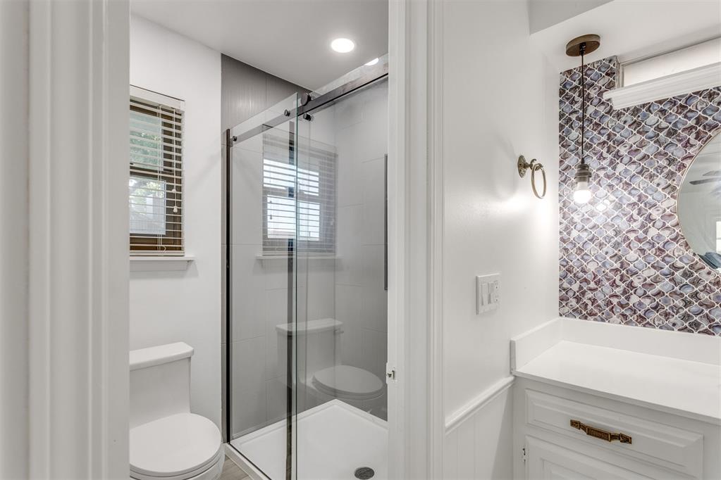 13400 Apple Valley Drive Property Photo 46