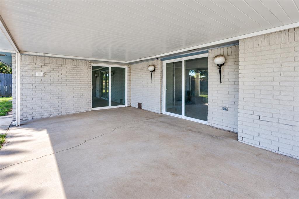 13400 Apple Valley Drive Property Photo 47