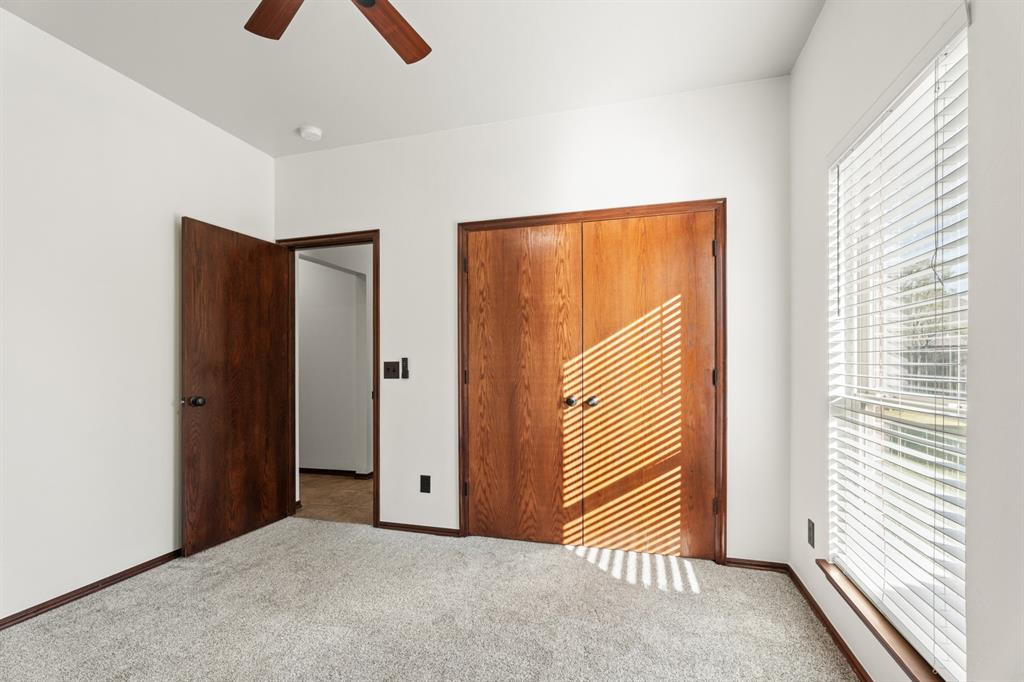 10925 Nw 118th Street Property Photo 25